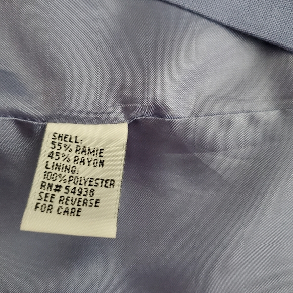 Jennifer Women Embroidered Cropped Top size 18. - Picture 4 of 9